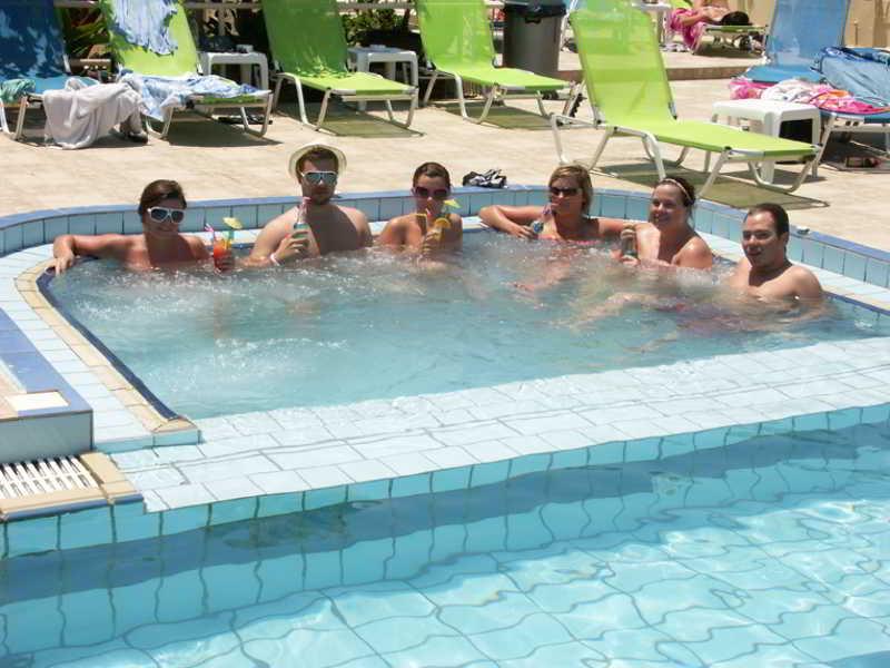 Nikos Hotel Malia Extérieur photo