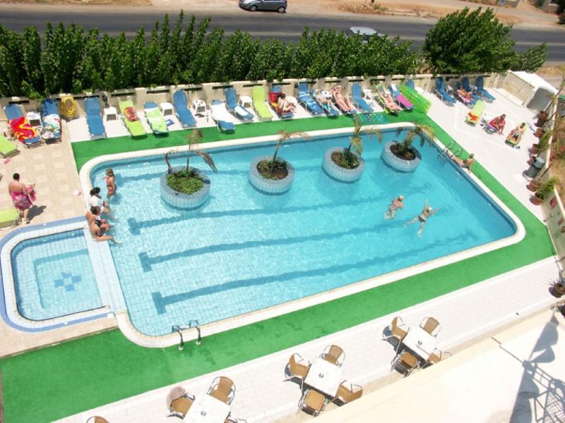 Nikos Hotel Malia Extérieur photo